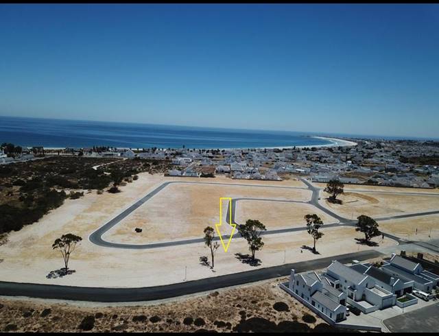 LAND FOR SALE IN BRITANNIA BAY